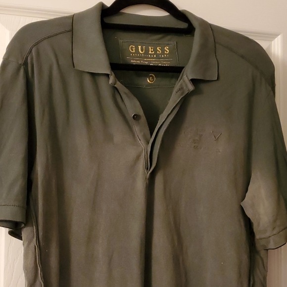 Guess Men's Distressed Golf Shirt L - Picture 4 of 6